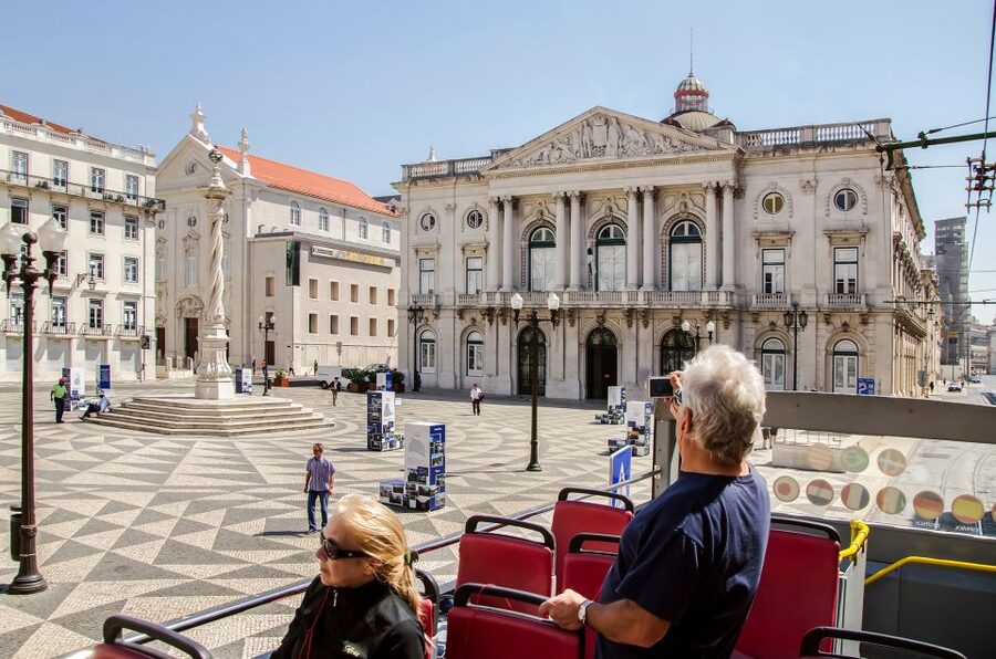 Lisbon: Hop-On Hop-Off Bus Tour - The practical downsides to consider