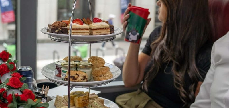 London: Afternoon Tea Bus Tour & London Eye Option - The London “Story Beats”: What the Guide Helps You Connect