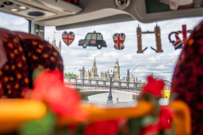 London: Afternoon Tea Bus Tour with Prosecco & London Eye Option - Afternoon tea on wheels: what makes this tour feel different