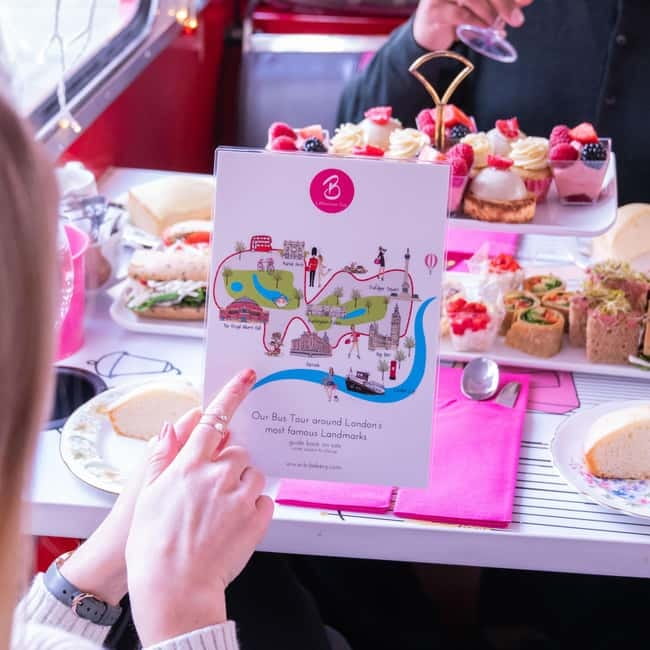 London: Afternoon Tea Sightseeing Bus Tour - Guides, Music, and Audio: The Best Way to Use the Commentary