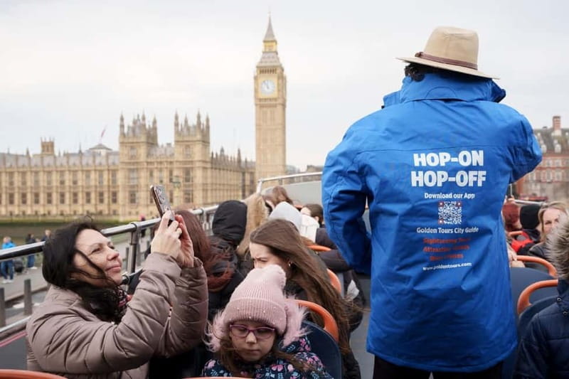 London: Golden Tours Gray Line Hop-on Hop-off Bus Tour - The Blue route storytelling and why guides can change the experience