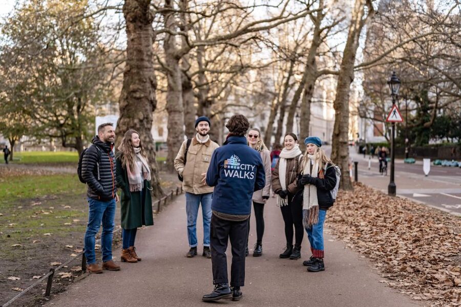 London: Harry Potter Walk, Hop-on Hop-off Bus Tour & Cruise - Vox City app: self-guided tours plus audio in multiple languages