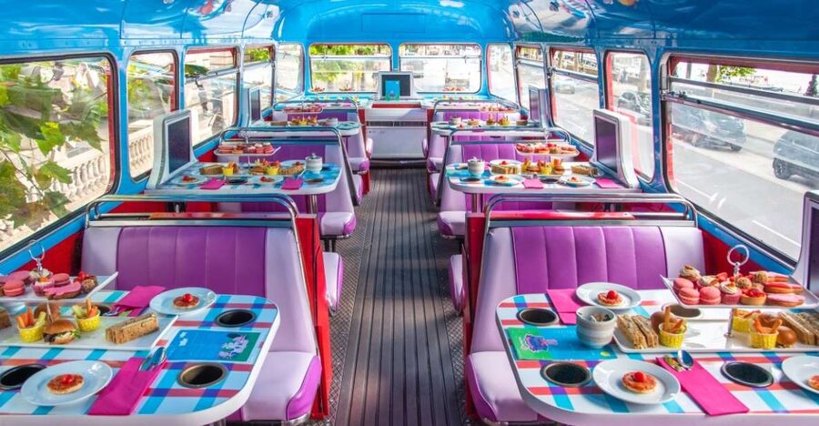 London: Peppa Pig Bus Tour with Entertainment - Peppa Pig Entertainment: Audio, Animation, and Sing-Along Energy