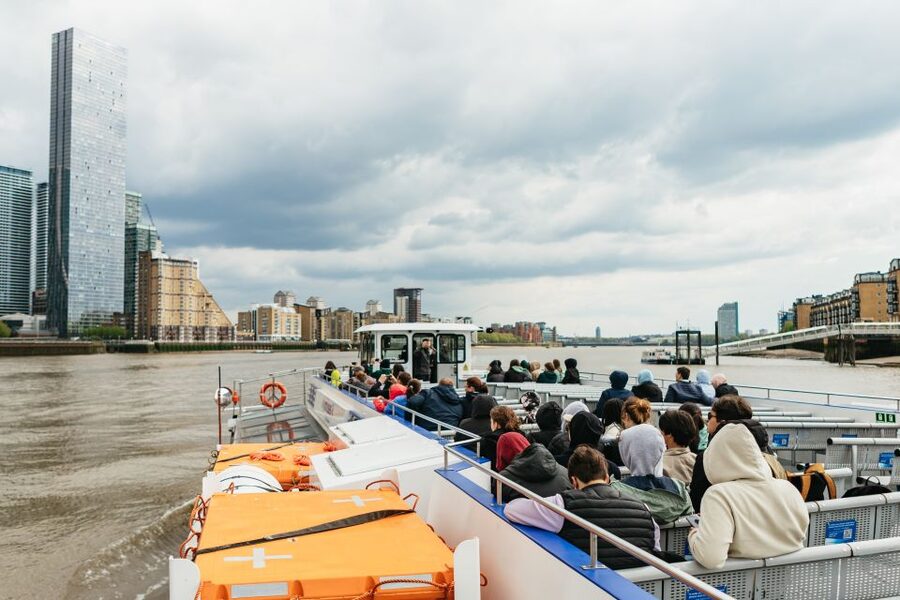 London: River Thames Hop-On Hop-Off Sightseeing Cruise - Price and Value: The $33 Deal Depends on How You Ride It