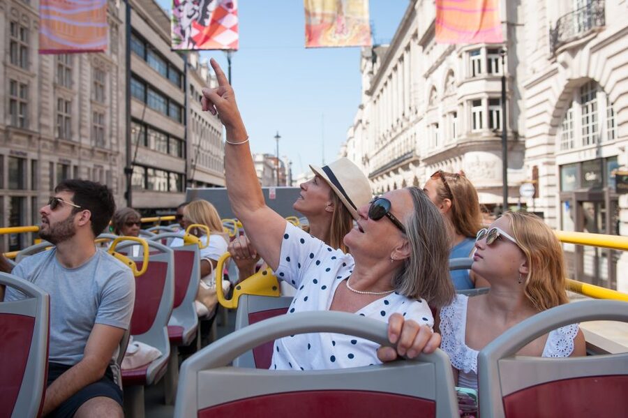 London: Tootbus Hop-on Hop-off with optional River Cruise - FAQ