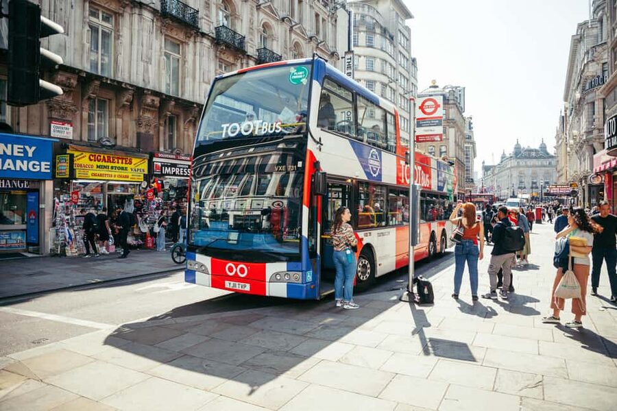 London: Tootbus Hop-on Hop-off with optional River Cruise - The Tootbus app, headphones, and multi-language audio (10 languages + kids channel)