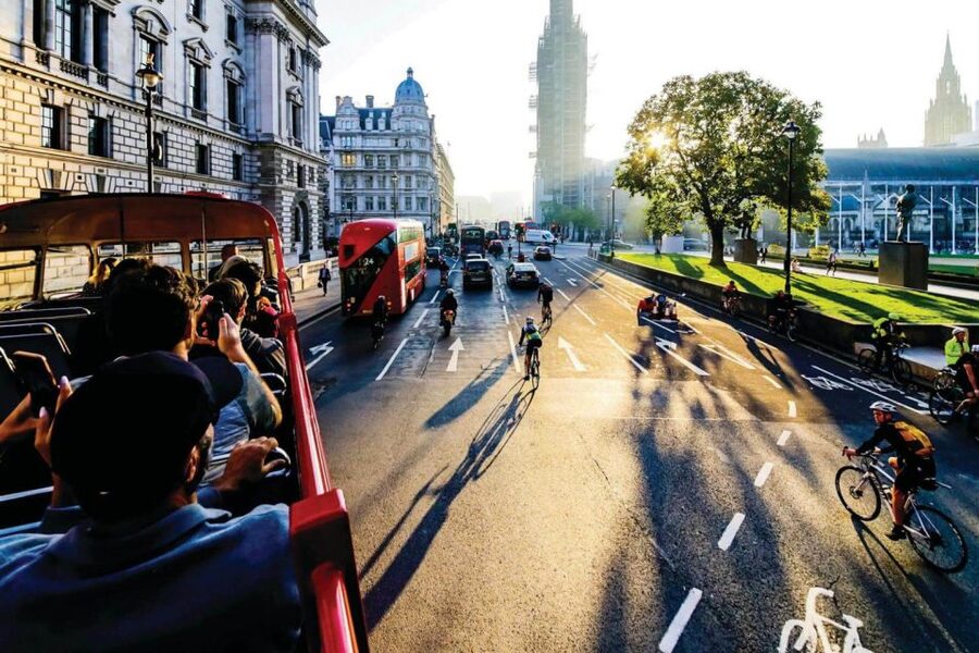 London: Tootbus London by Night Bus Tour - How the audio experience really works (and what to watch for)