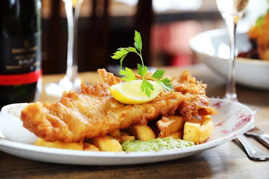London Vintage Bus Tour, Thames Cruise, Fish & Chips - Logistics That Actually Matter (Without the Boring Stuff)