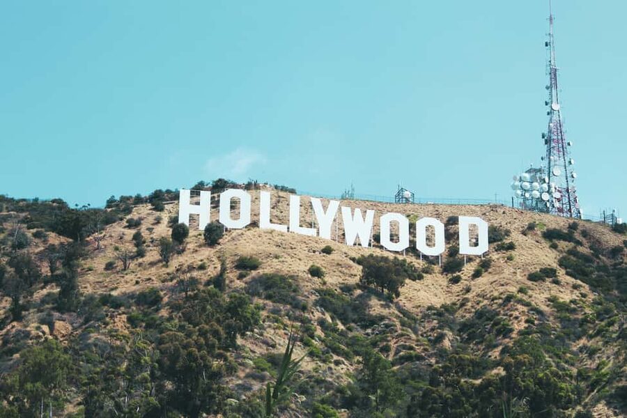 Los Angeles: Celebrity Homes and Movie Scenes Bus Tour - Celebrity homes: what you can see (and what you should not expect)