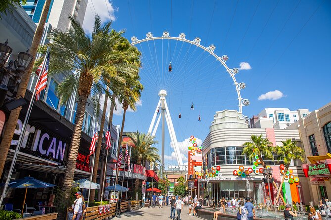Madame Tussauds, Hop On Hop Off Bus & High Roller Combo Ticket - How this combo ticket saves you time on the Strip