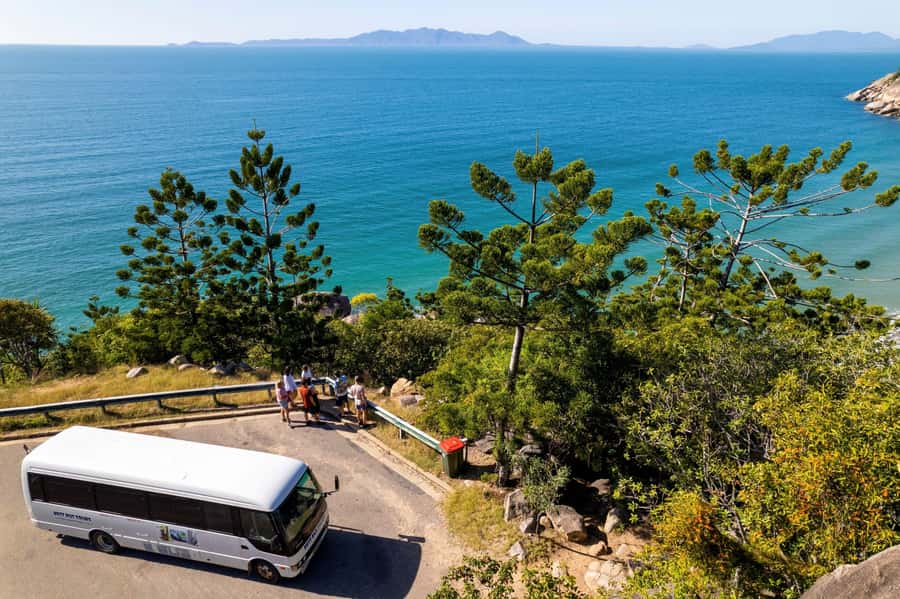 Magnetic Island: Guided Bus Tour with Morning Tea - Aquasearch Aquarium: the $3 cash entry you’ll want ready