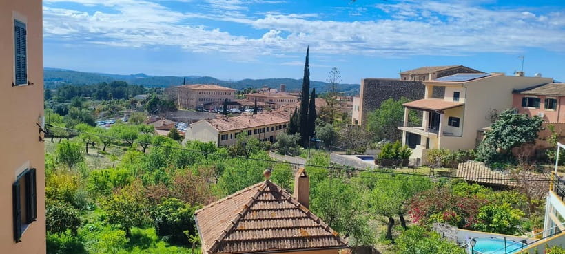Mallorca: 3-hour bus tour around Calvià with 2 stops - Sierra de Tramuntana views: UNESCO scale, no hiking required
