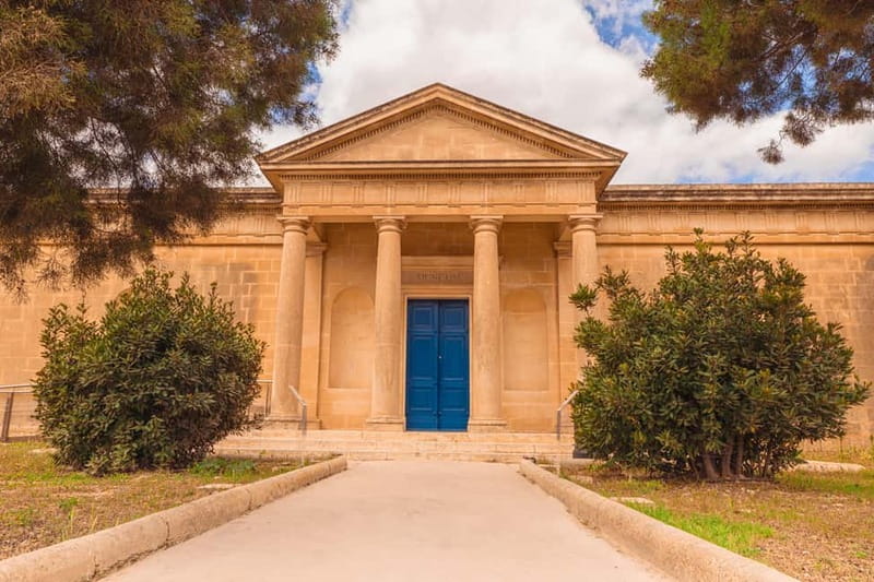 Malta: 2-Day Hop-On Hop-Off Bus & Harbour Cruise (CMO) - South Route (Red Line): pairing Valletta with harbour-adjacent stops