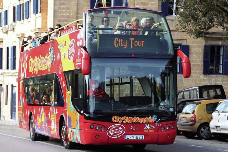 Malta: City Sightseeing HOHO Bus Tour & Optional Boat Tour - How the Malta HOHO tour works: two circuits, lots of hopping off