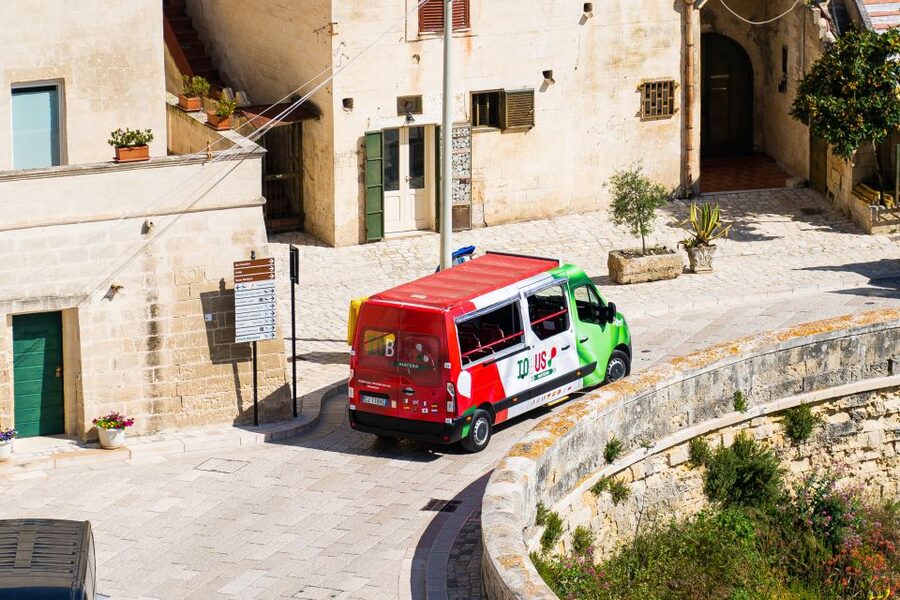 Matera: Open Top Bus Tour with Entrance to Casa Grotta - Casa Grotta Narrante Museum: traditional life in the Sassi