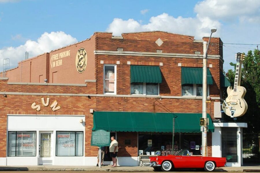 Memphis: Big Mojo Sun Studio + Music History 3-Hour Bus Tour - The in-between rides: quick bus/coach segments that keep you on schedule