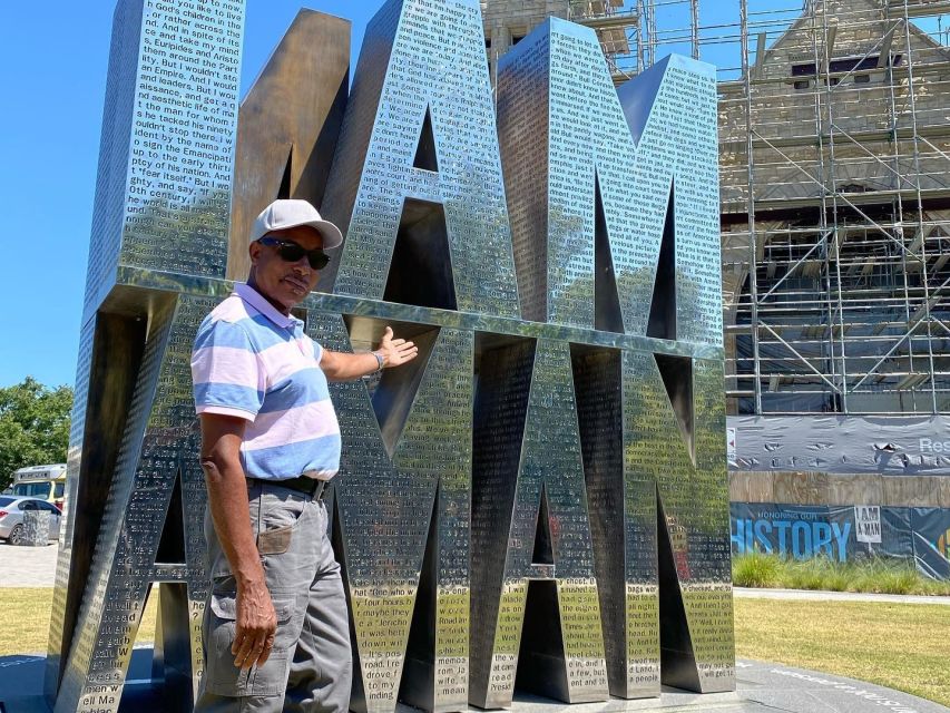 Memphis: City Discovery Bus Tour - Beale Street and downtown stops that set the context fast
