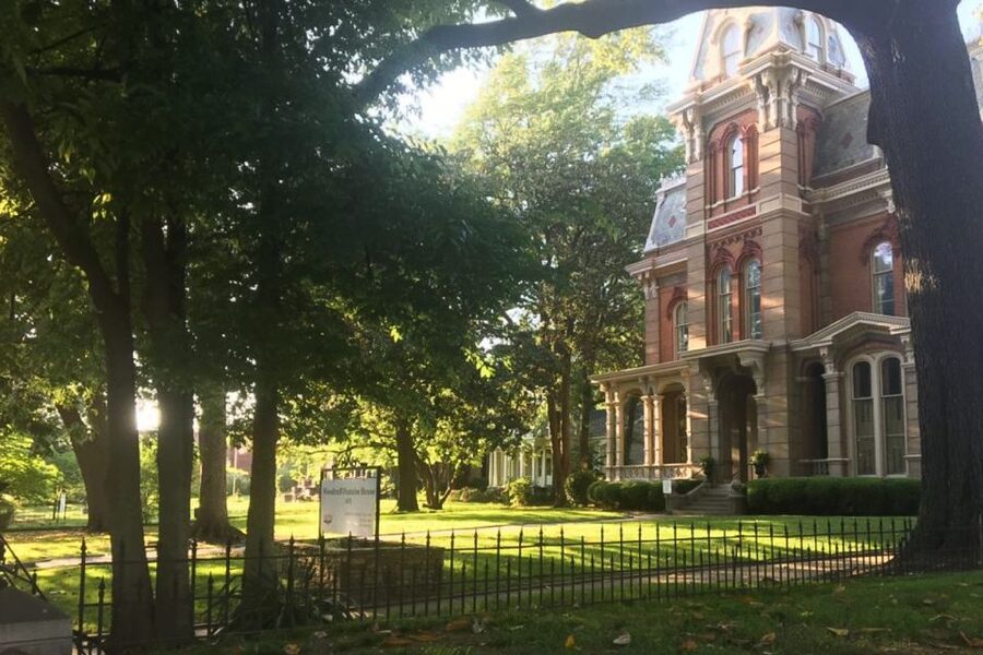Memphis: City Discovery Bus Tour - Rock ’n’ Soul Museum: music pioneers without the time pressure