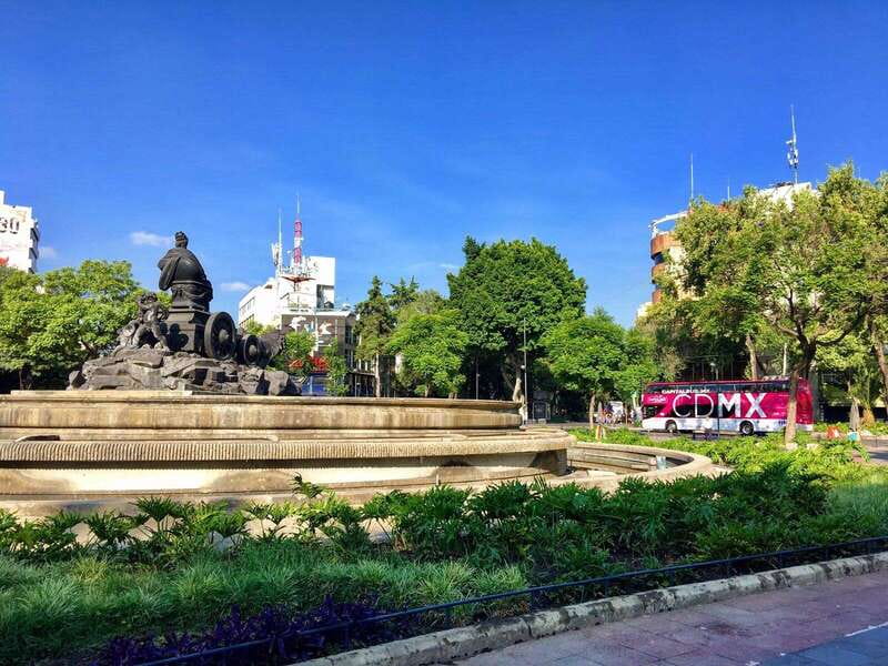 Mexico City: Hop-On Hop-Off Bus City Tour - Green Circuit (Downtown to Polanco): Zócalo views and Reforma’s big monuments