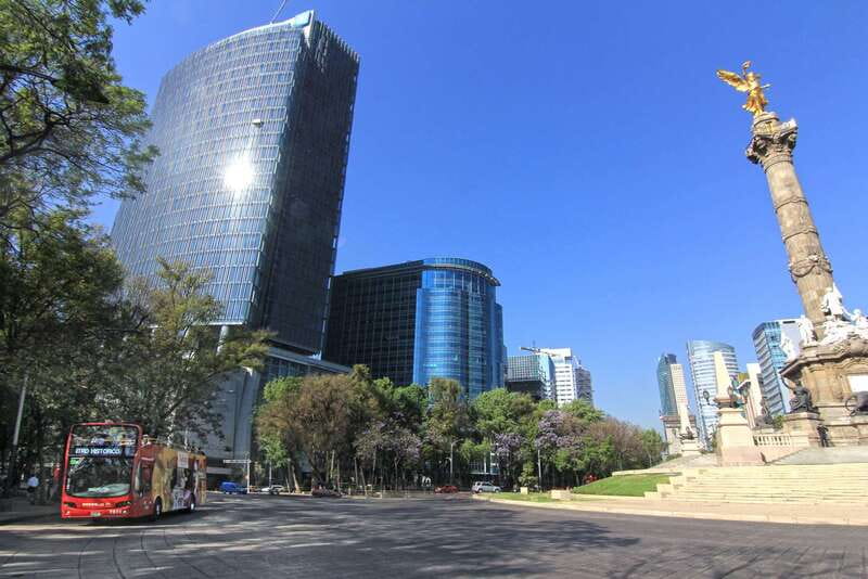 Mexico City: Hop-on Hop-off Bus Tour - Basilica Route: Zócalo, Garibaldi, and Basílica de Guadalupe