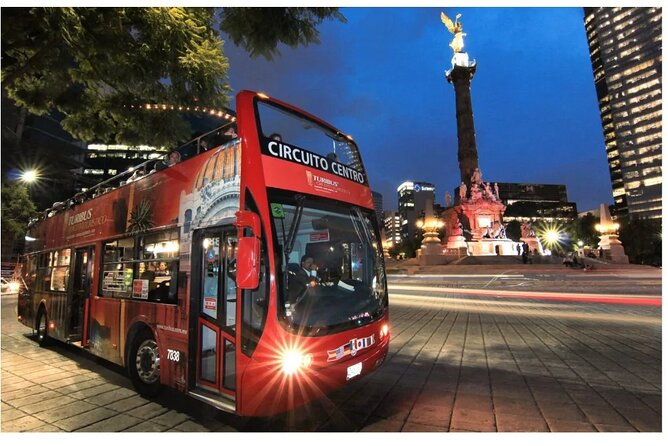 Mexico City Tourist Bus Tour - Getting On at Fiesta Americana Reforma (and What Comfort Really Means Here)