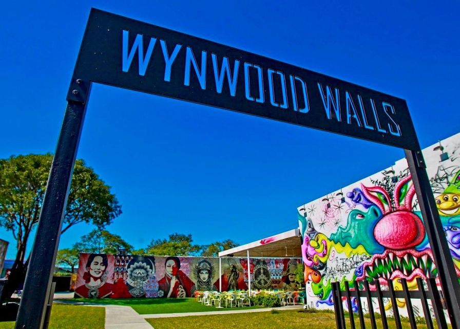 Miami: Double-Decker Bus Tour with Optional Boat Cruise - Wynwood on foot: street art, galleries, and how to use your stop well