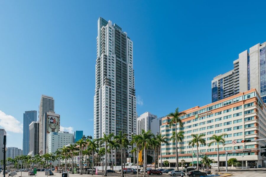 Miami: Half-Day Open-Top Bus Tour Plus Biscayne Bay Cruise - Practical Tips for a Smooth Day in Miami Heat and Wind