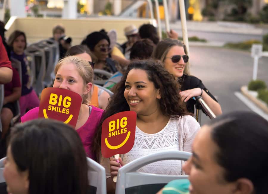 Miami: Hop-on Hop-off Sightseeing Tour with Optional Cruise - Wynwood Walls and North Beach: where street art meets beach time