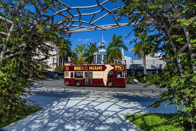 Miami: Hop-on Hop-off Tour + Cruise & Free 1-Hour Bike Rental - Soundscape Park (Stop 3): A Break in the Noise