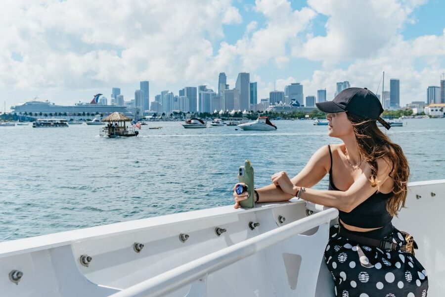 Miami: Panoramic Open-Top Bus Tour & Biscayne Bay Cruise - Stop-by-stop: the route that strings Miami together