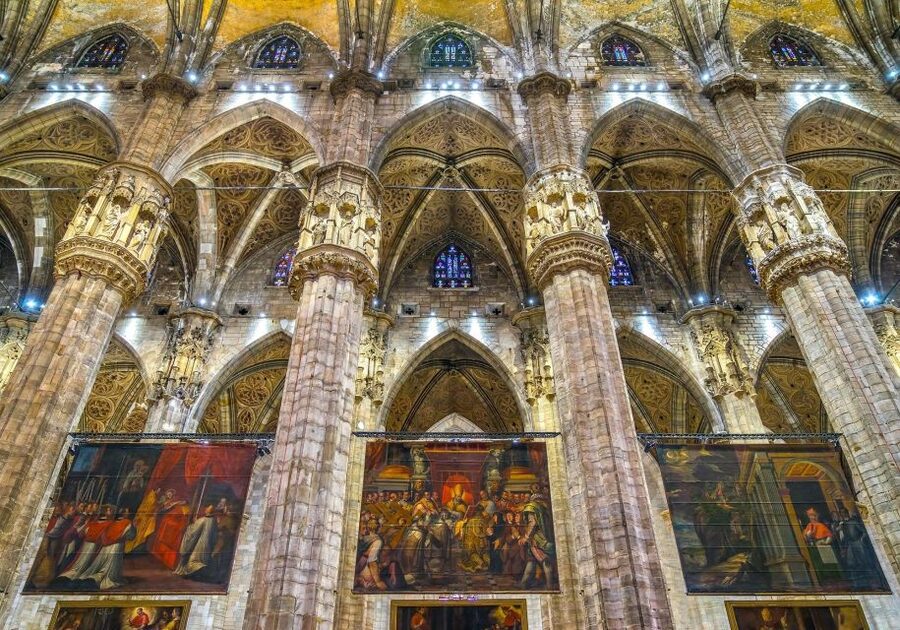 Milan: Skip-the-Line Duomo Guided Tour & Hop-on Hop-off Bus - Adding the hop-on hop-off bus: best use of that 2-day upgrade