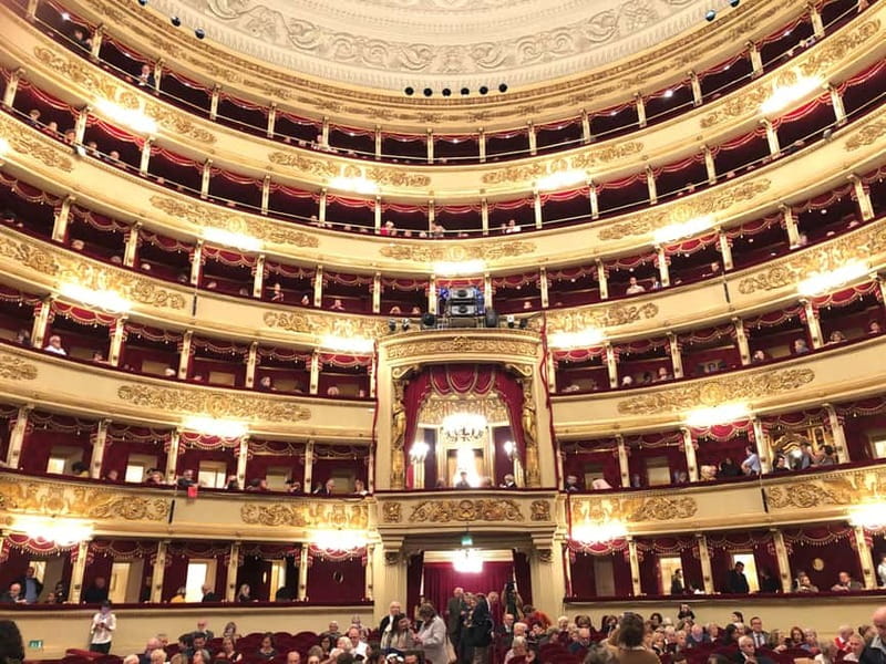 Milan: Skip-the-Line La Scala Museum Tour + Hop On Hop Off - Key things to know before you go