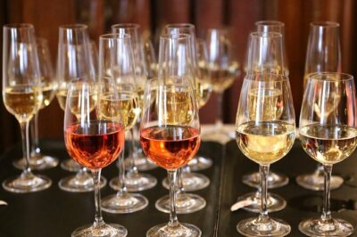 Mornington Peninsula Winery Bus Tour including lunch with a glass of wine - Price and value: $139.86 includes more than tastings