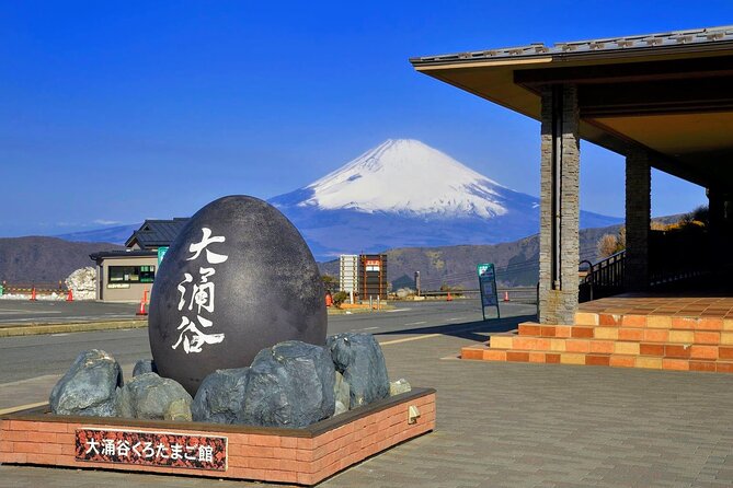 Mt Fuji and Hakone 1-Day Bus Tour Return by Bus - Mt. Hakone (or Mt. Komitake) + Hakone Ropeway: The View Shift