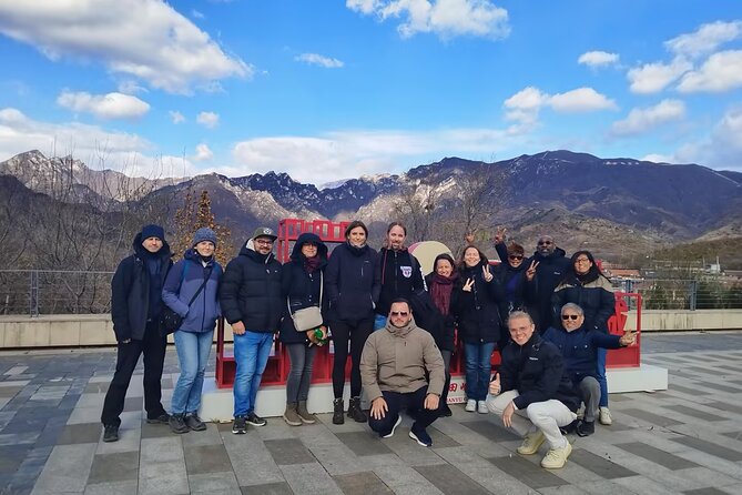 Mubus: Mutianyu Great Wall Bus Tour with Summer Palace Options - Your guide on the bus: history plus practical tips