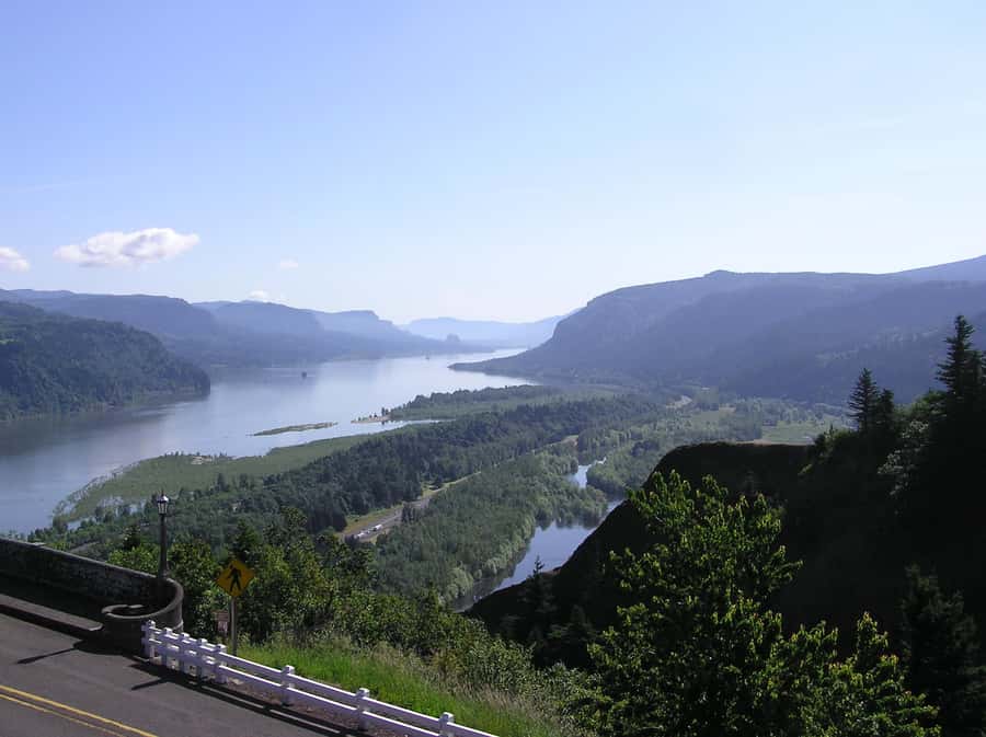 Multnomah Falls: Waterfall Corridor Hop-On Hop-Off Trolley - Price and value: what $35 really buys you