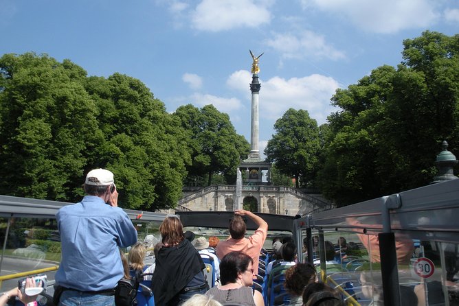 Munich City Hop-on Hop-off Tour - Headsets and audio narration: what you should expect (and what can go wrong)