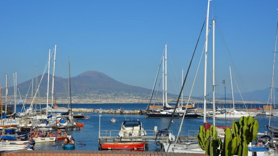 Naples from Rome - 1Day: High Speed Train & Hop On Hop Off - The Naples arrival moment and the bus-ticket reality check