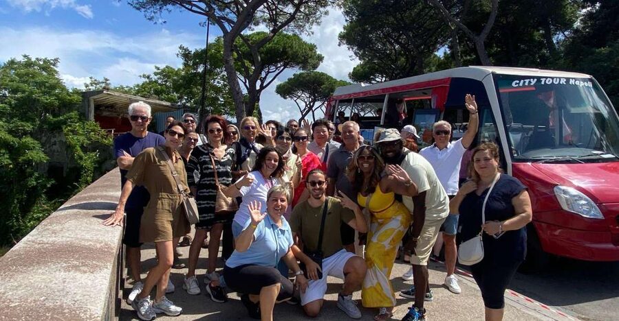 Naples: Hop-On-Hop-Off Bus Tour of Naples - Hop-on-Hop-off basics: a 24-hour Naples loop you can actually manage
