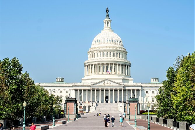 National Mall Tour with 10 Stops & U.S. Capitol or Museum Entry - What the best guides do with these stops