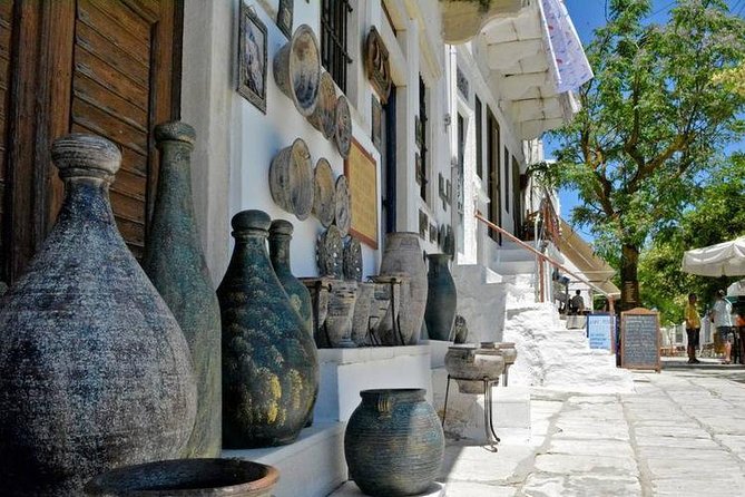 Naxos: Bus Tour Around the island - First stop: the Temple of Demeter and Naxos marble