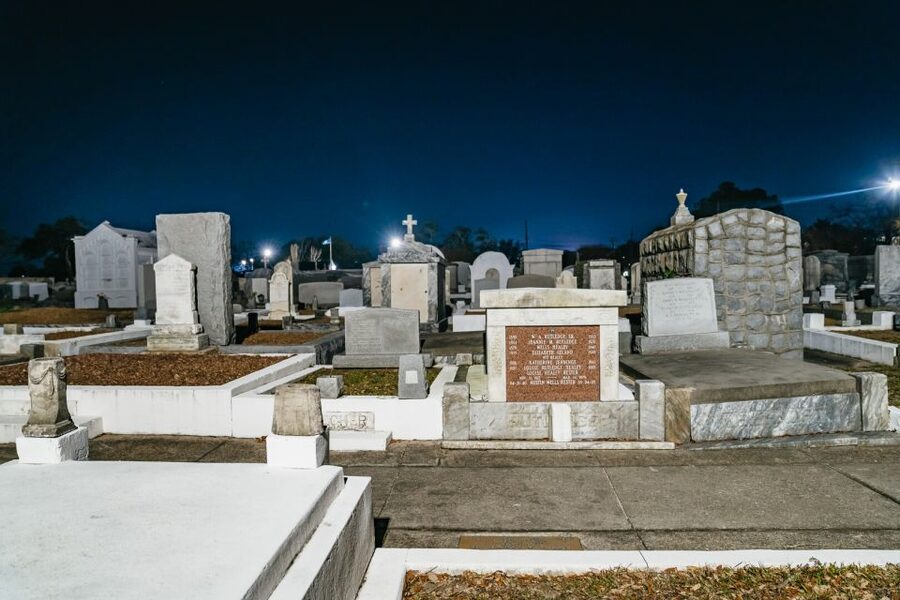 New Orleans: Cemetery Bus Tour At Dark with Exclusive Access - Hurricane Katrina Memorial Cemetery: remembering in the dark