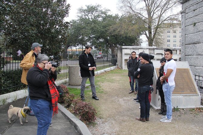 New Orleans City and Cemetery Bus Tour - City Park and the NOMA Sculpture Garden Stop (Plus Beignets Time)