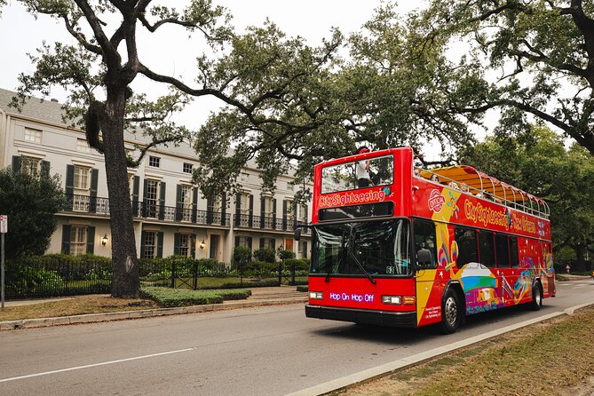 New Orleans Hop-On Hop-Off and Garden District Walking Tour - Garden District walking tour: where the guided part pays off