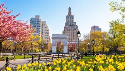 New York City: 24 or 48-hour Hop-on Hop-off Bus Tour - Getting On: TopView App Setup, Times Square Stops, and Reality Checks