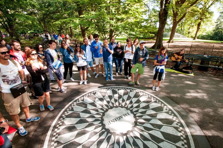 New York City: Bus Tour from Manhattan - Meeting at Times Square: getting your bearings in under an hour