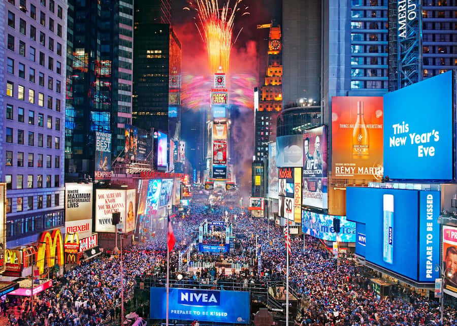 New York City: Guided Private Glass-Top Bus Tour at Night - The timing game plan: 5:30 pm start to 10 pm finish