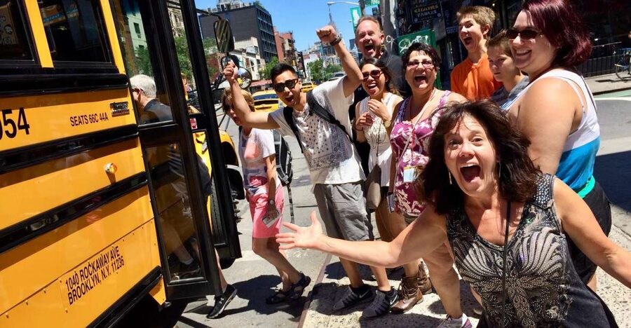 New York City: Half-Day Pizza Bus Tour - The core experience: four slices at four pizzerias