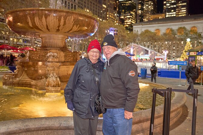New York City Holiday Movie Sites and Lights Bus Tour - Timing and traffic: why your evening might run long