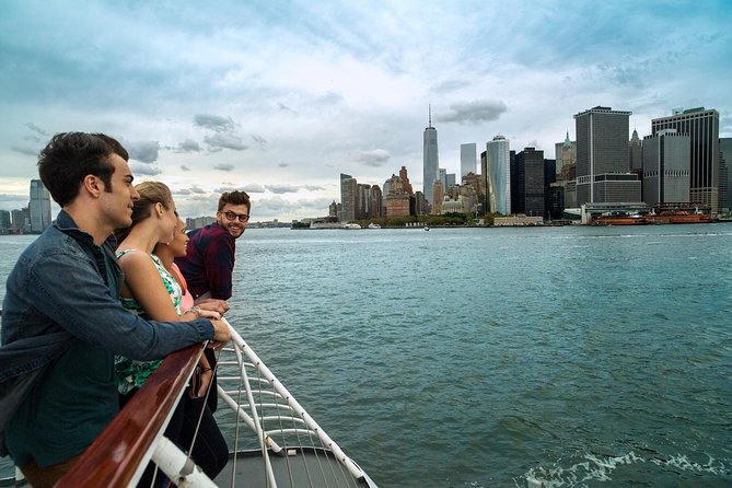 New York: Empire State & 48-hour Hop-on Hop-off Tour - Uptown (Blue) route: from Midtown icons into Central Park land